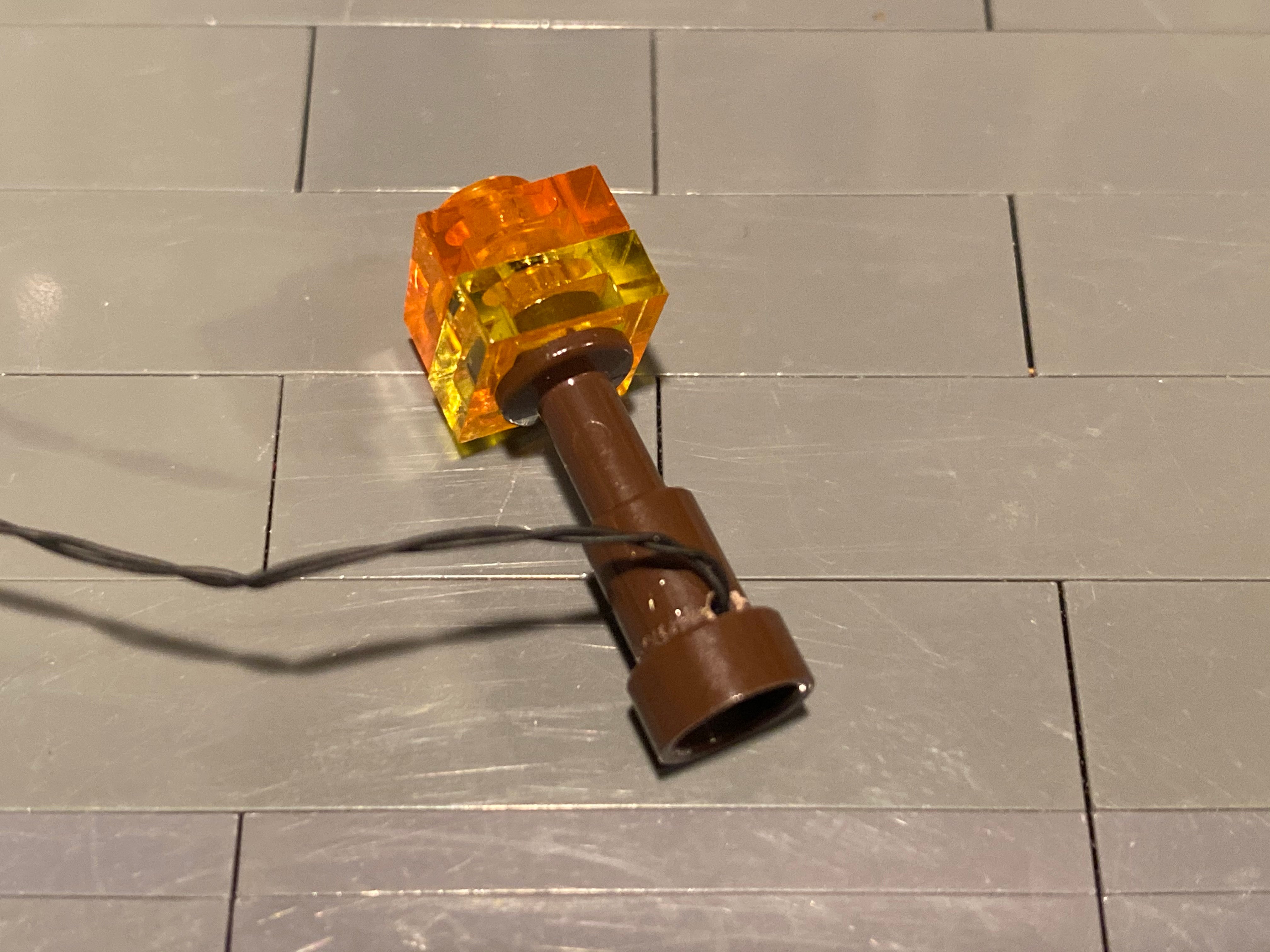 Lego torch online piece